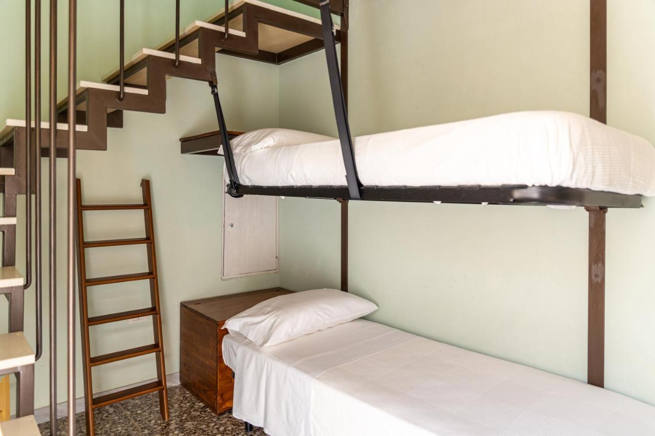 Bed and Breakfast Palazzo Dante Аллісте Екстер'єр фото